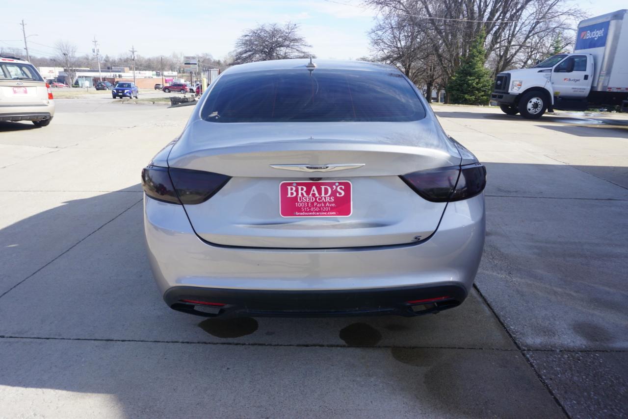 Chrysler 200 S AWD 2015