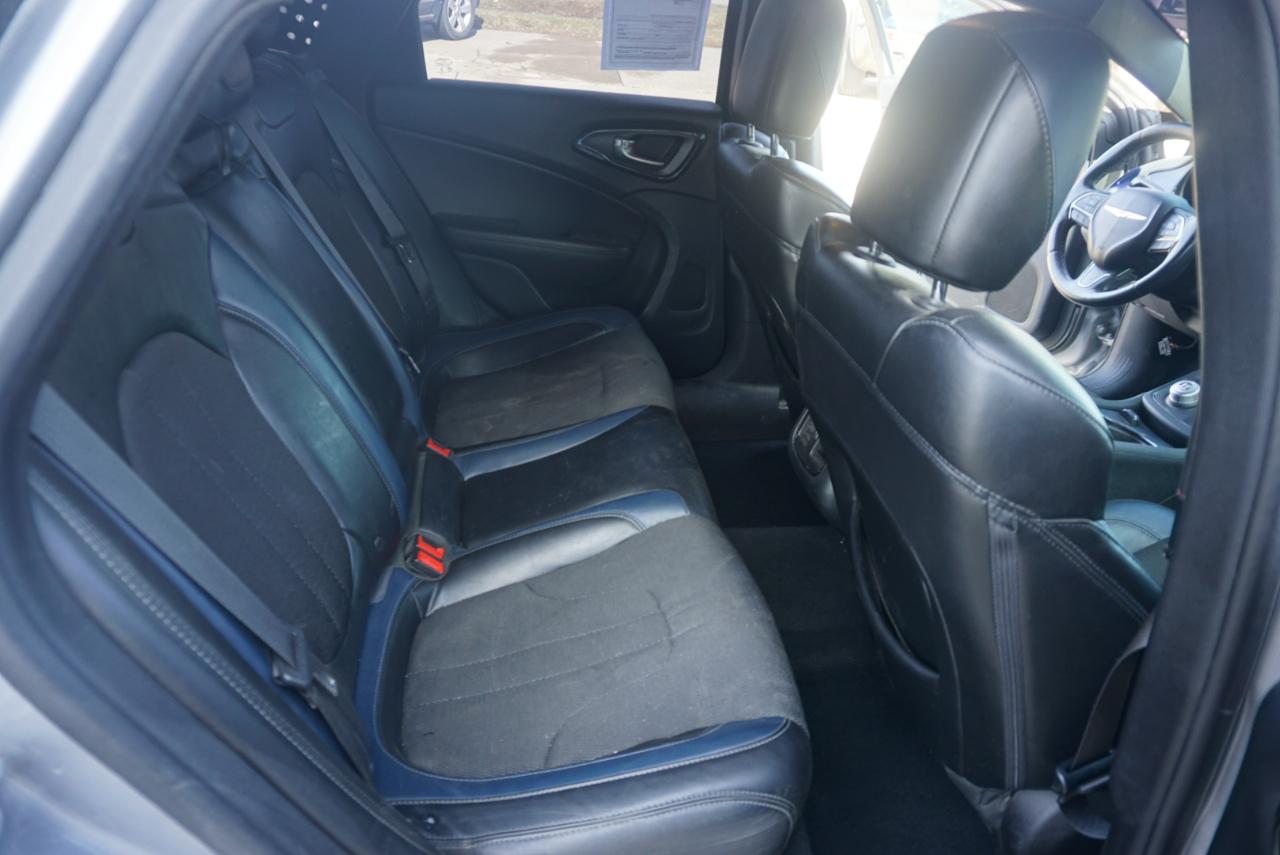 Chrysler 200 S AWD 2015