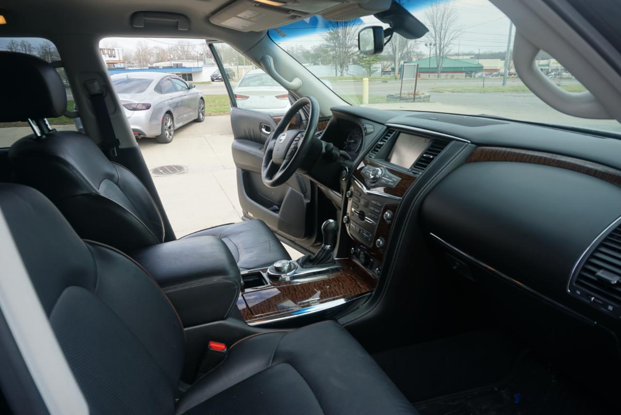 Nissan Armada Platinum AWD 2017
