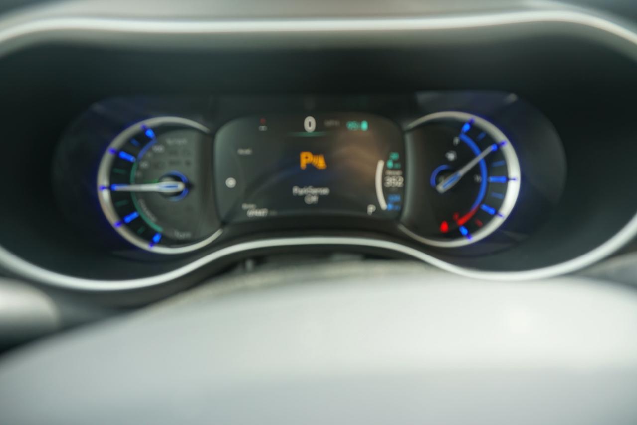 Chrysler Pacifica Hybrid Touring L 2023