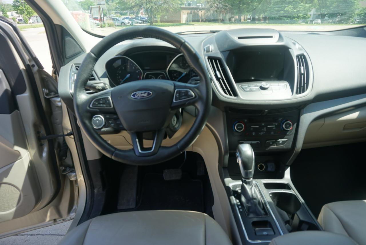 Ford Escape SEL 4WD 2018