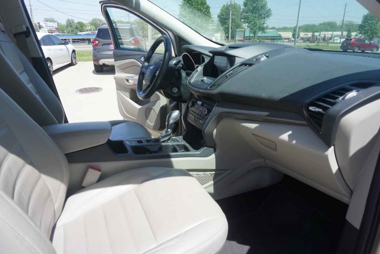 Ford Escape SEL 4WD 2018
