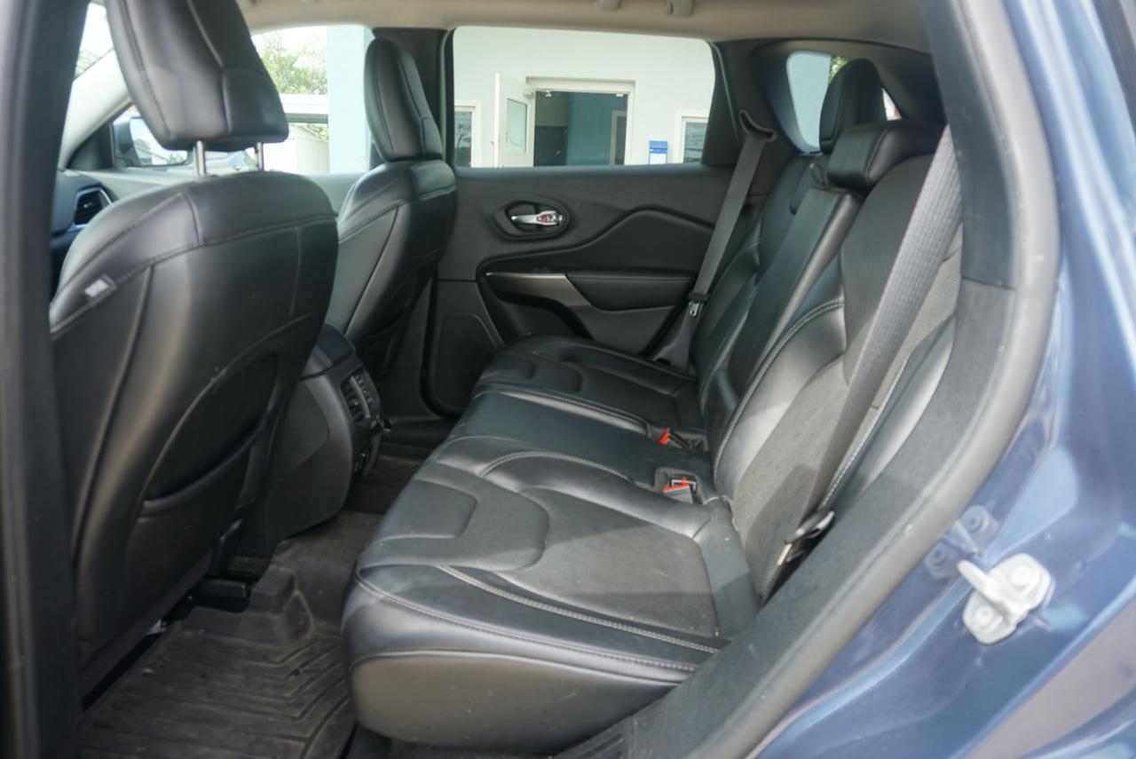 Jeep Cherokee Latitude Lux 4WD 2021