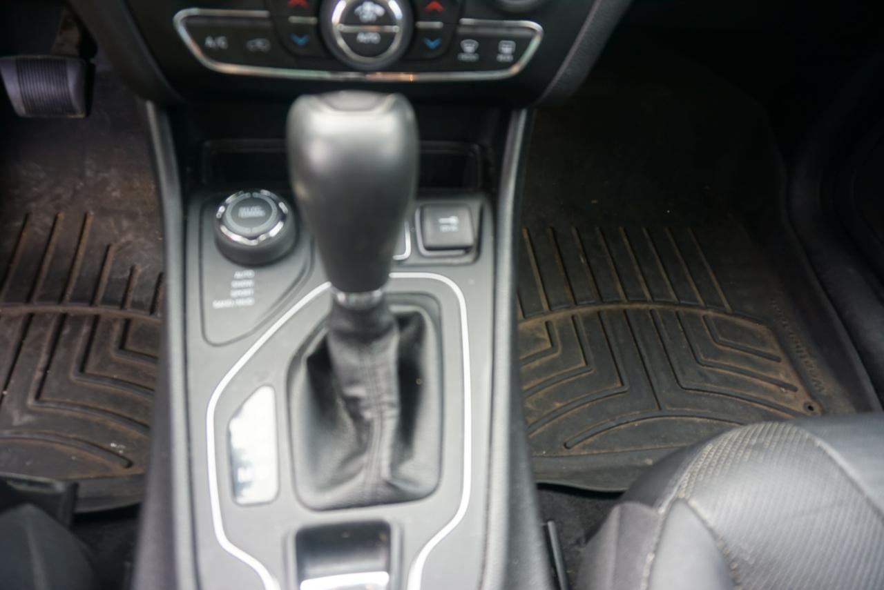 Jeep Cherokee Latitude Lux 4WD 2021