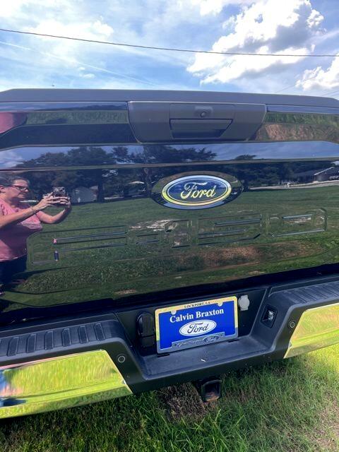 2023 Ford F-150 XLT photo 9