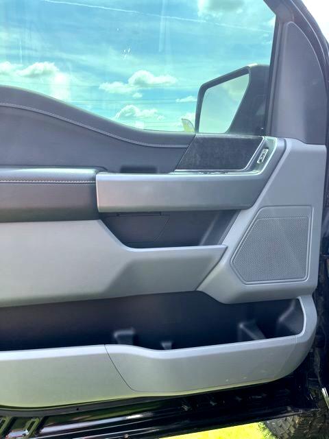 2023 Ford F-150 XLT photo 16