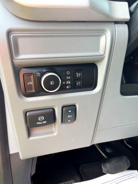 2023 Ford F-150 XLT photo 17