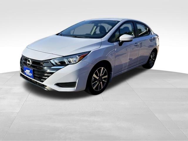 Nissan Versa  2024