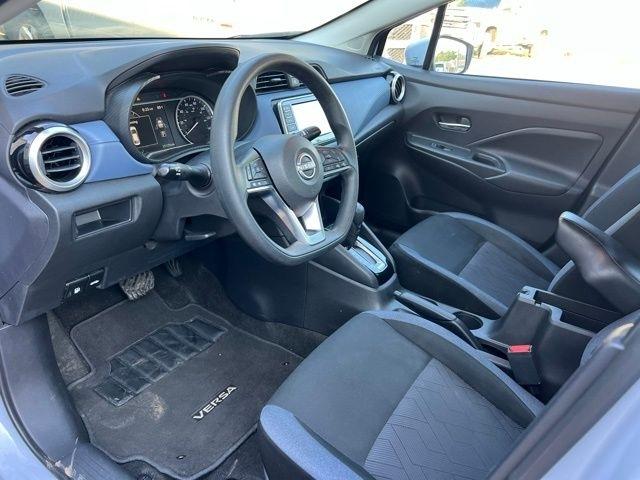 Nissan Versa  2024