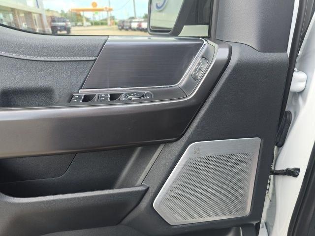 Ford F-150 Lariat 4WD SuperCrew 5.5' Box 2024