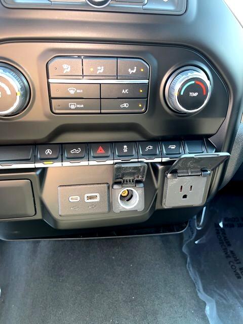 Chevrolet Silverado 1500  2021