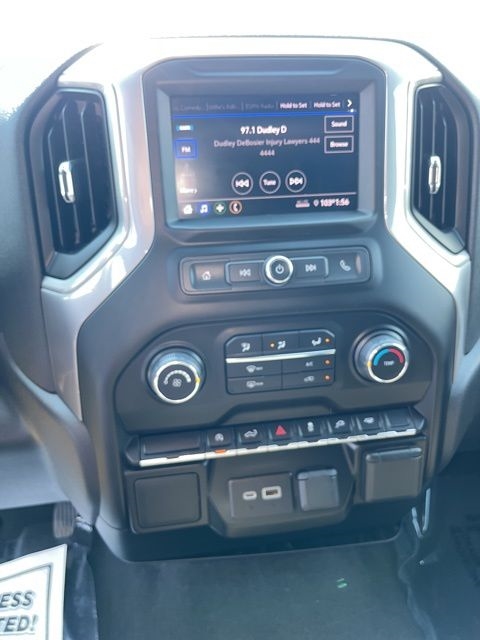 Chevrolet Silverado 1500  2021