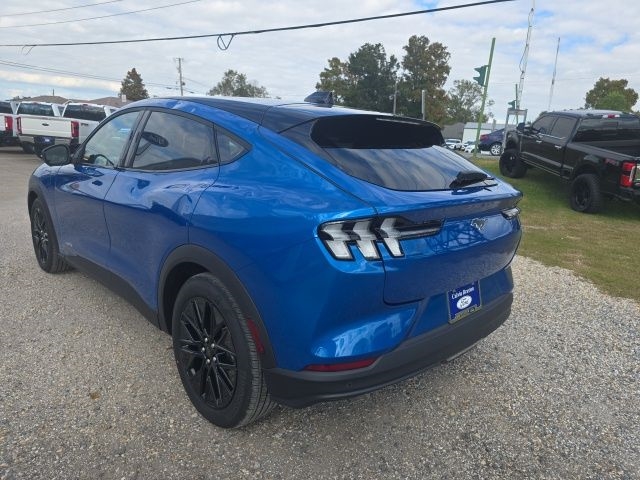 Ford Mustang Mach-E  2025