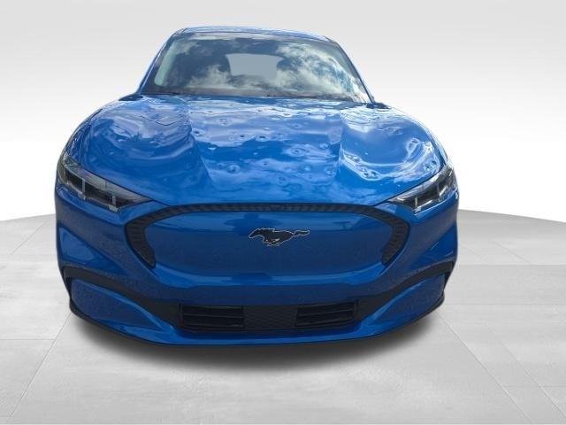 Ford Mustang Mach-E  2025