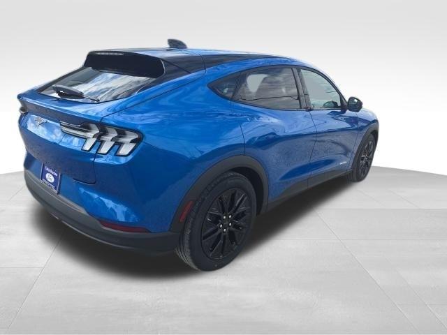 Ford Mustang Mach-E  2025