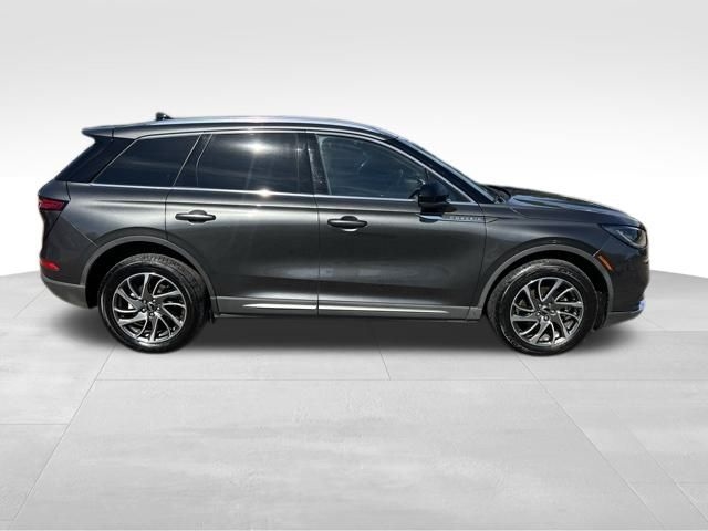 Lincoln Corsair  2020