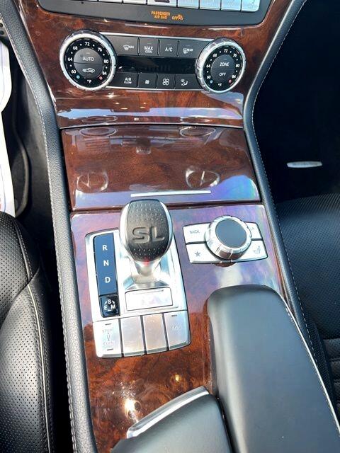 Mercedes-Benz SL-Class  2014