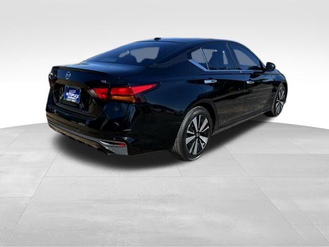 Nissan Altima  2020