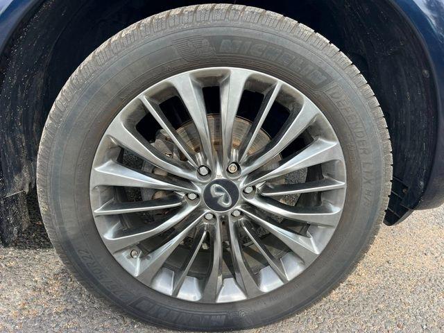 Infiniti QX80  2019