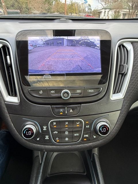 Chevrolet Malibu  2022