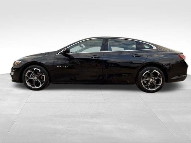 Chevrolet Malibu  2022
