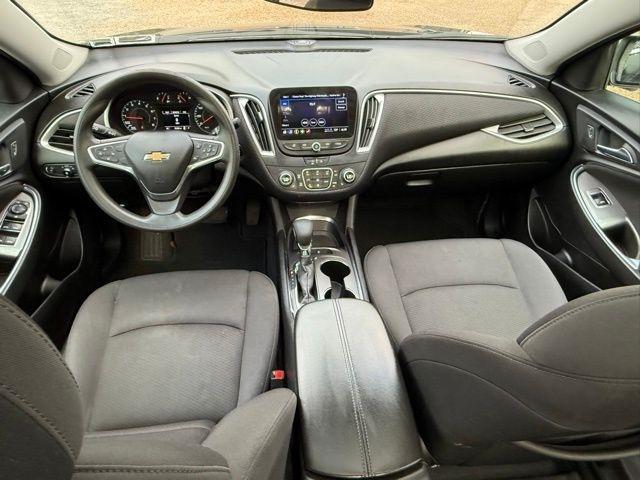 Chevrolet Malibu  2022