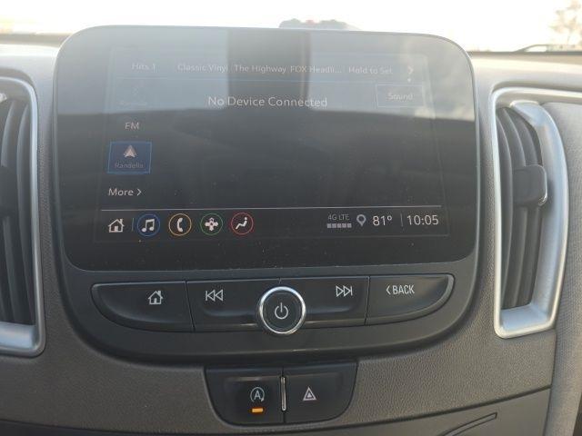 Chevrolet Malibu  2022