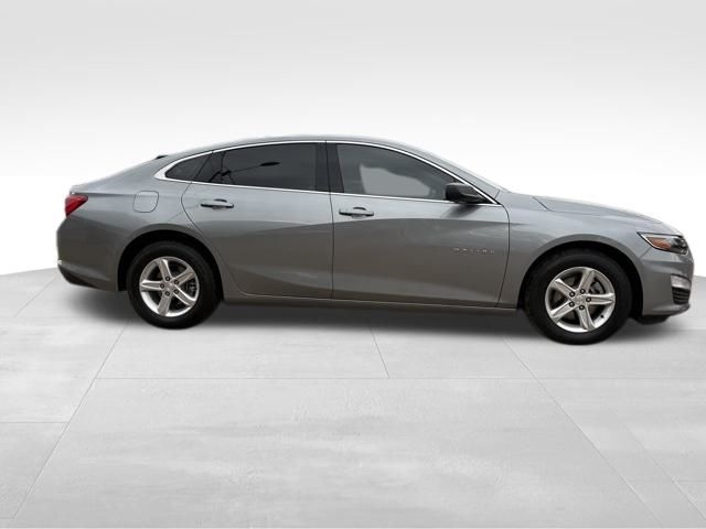 Chevrolet Malibu  2023