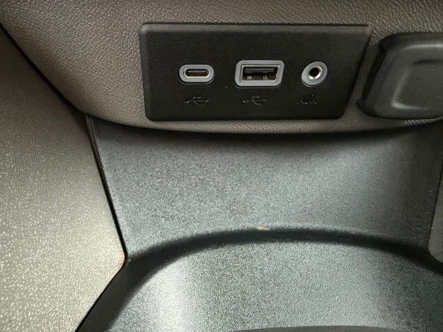 Chevrolet Malibu  2023