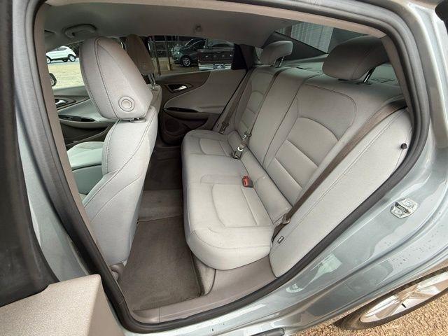 Chevrolet Malibu  2023