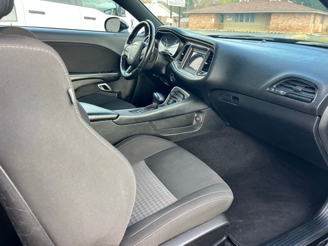 Dodge Challenger  2022