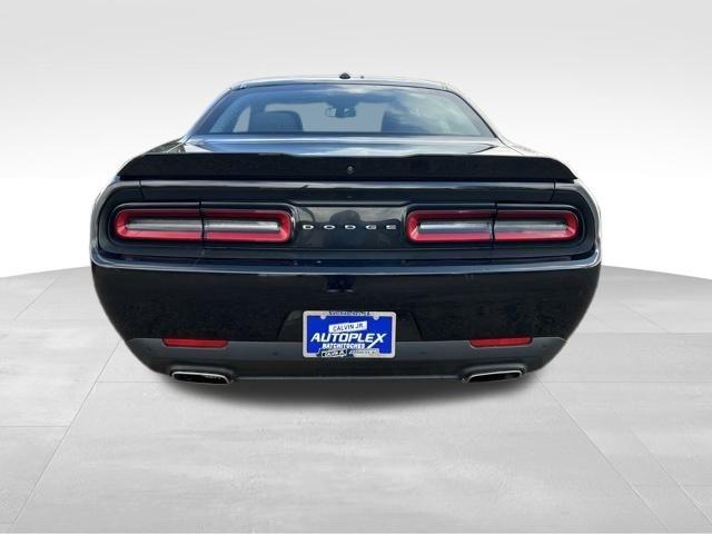 Dodge Challenger  2022