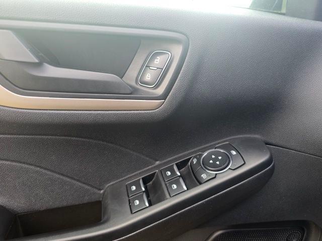 Ford Escape  2022