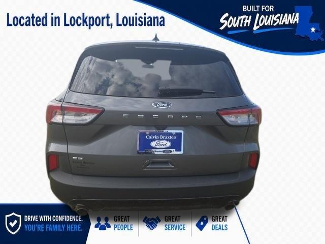 Ford Escape  2022