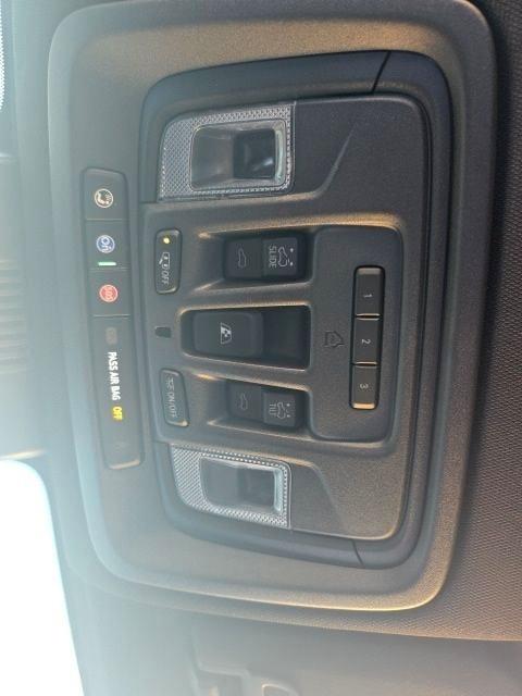 Chevrolet Silverado 3500HD  2024