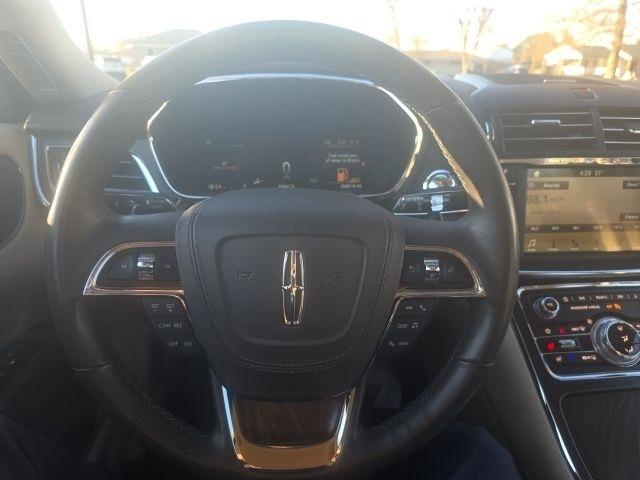 Lincoln Continental  2017