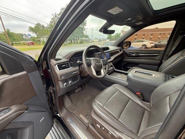 GMC Yukon  2021