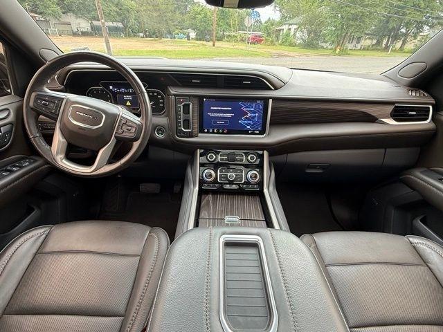 GMC Yukon  2021