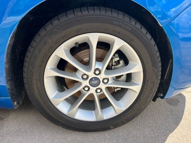 Ford Fusion SE FWD 2019