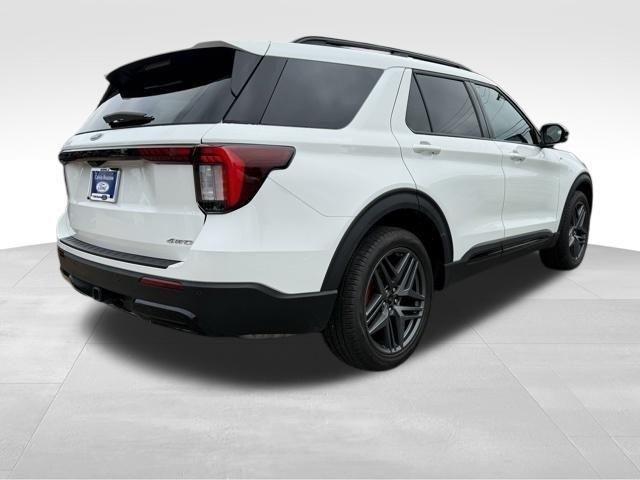 Ford Explorer  2025