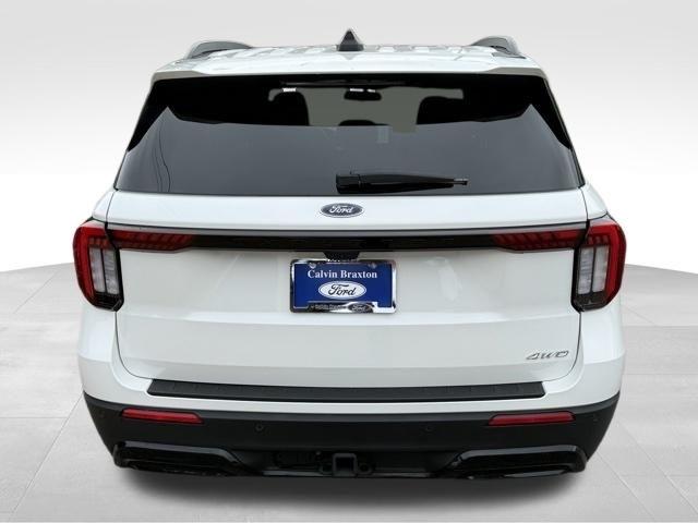 Ford Explorer  2025