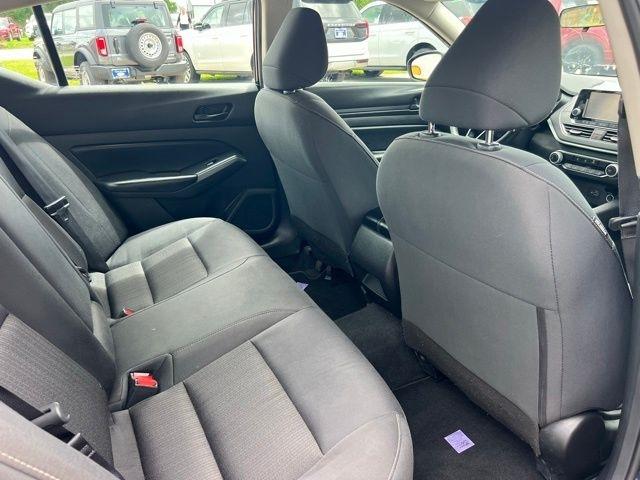 Nissan Altima  2024
