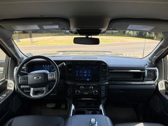Ford F-250 SD  2024
