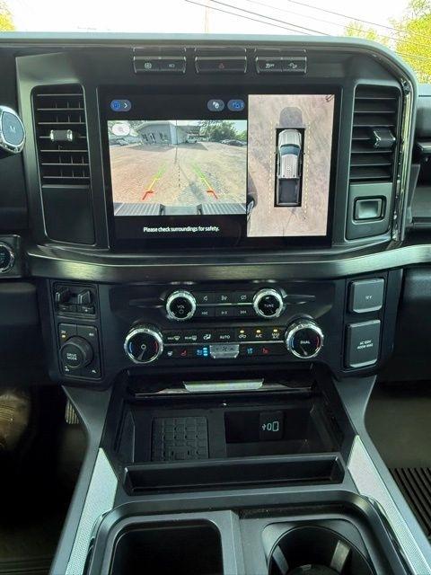 Ford F-250 SD  2024