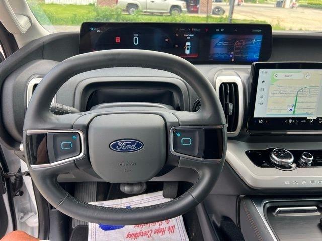 Ford Expedition Active 4x4 2025