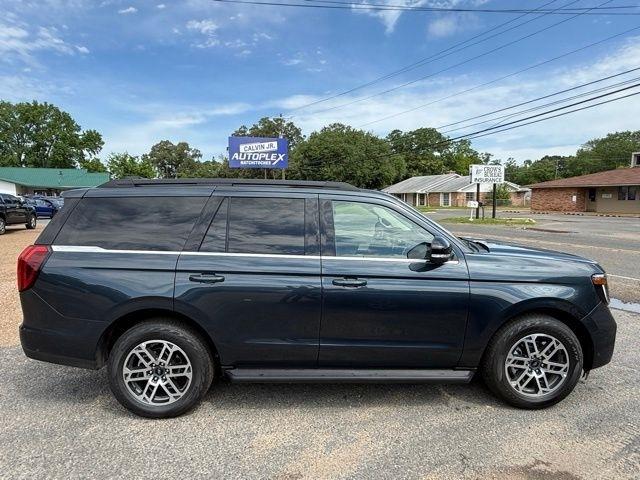 Ford Expedition  2025