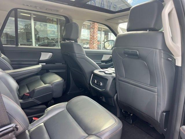 Ford Expedition  2025