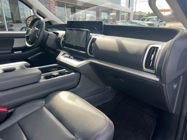 Ford Expedition  2025