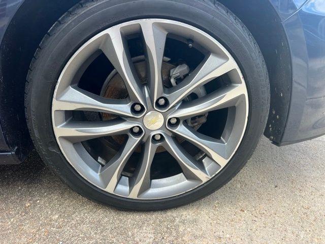 Chevrolet Malibu  2021