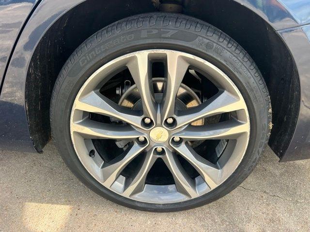 Chevrolet Malibu  2021